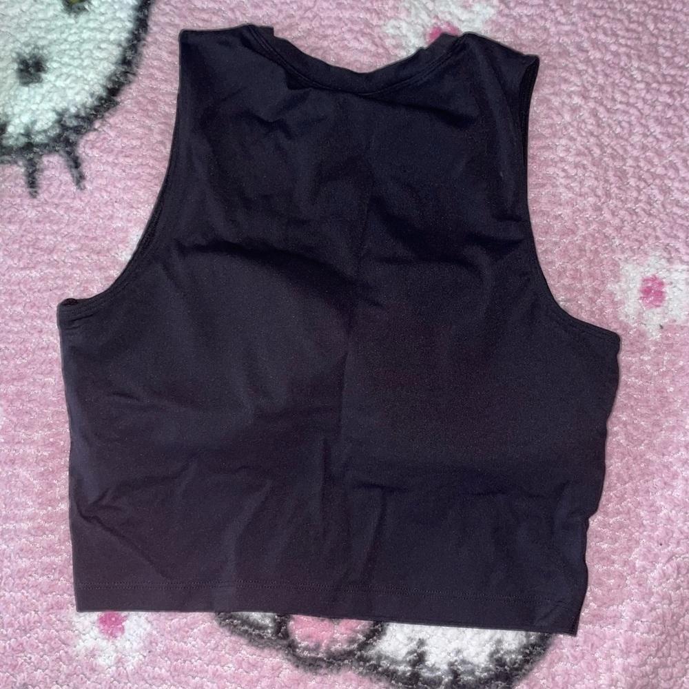 Workout Tank with Padding - Picture 2 of 4